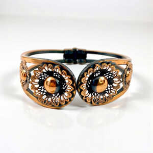 Vintage Retro Copper Filigree Flower Cuff Clamper Bracelet.